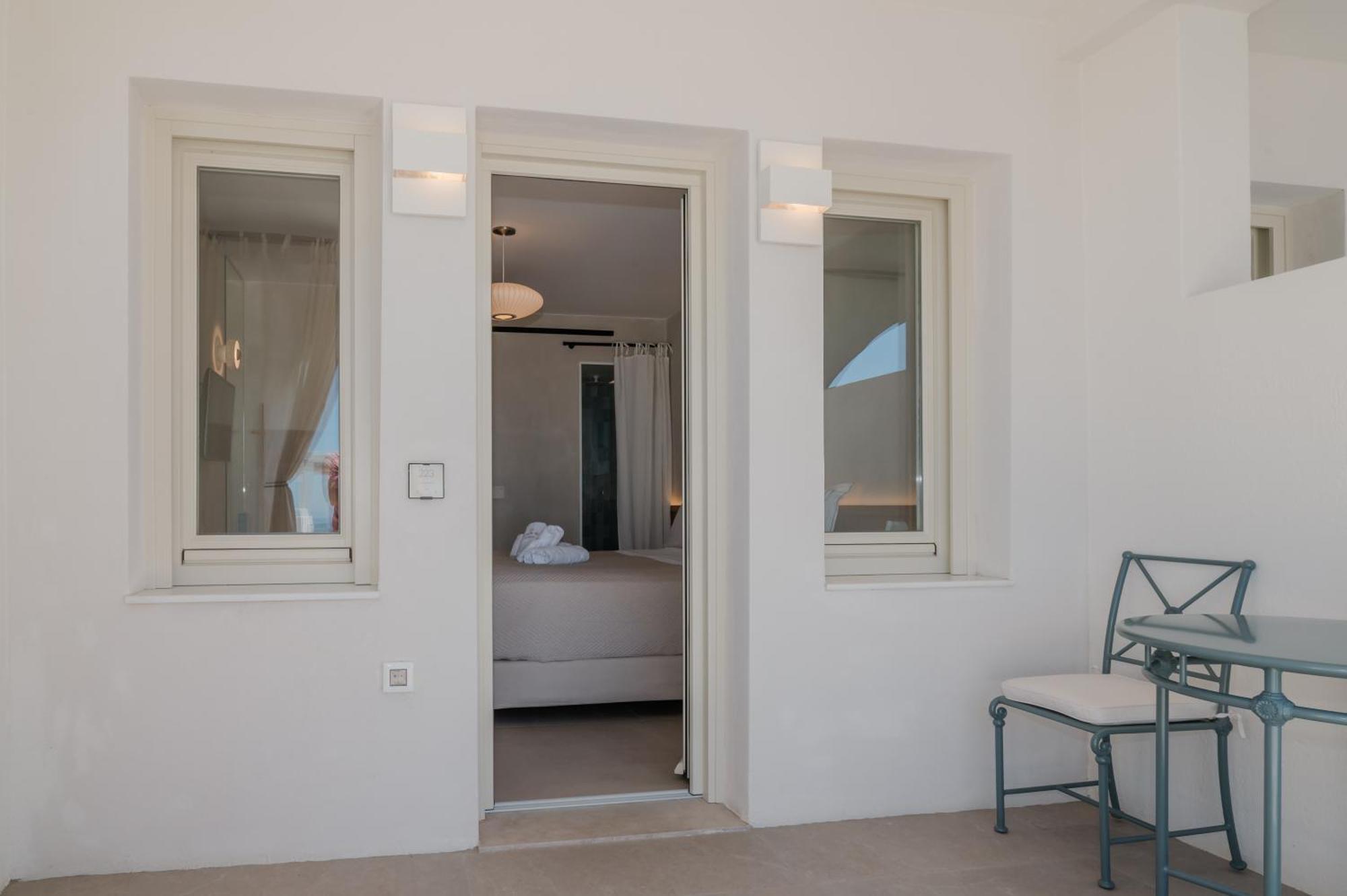 Apeiron Blue Santorini - Sustainable Adults Only 14 Plus ฟิรา ภายนอก รูปภาพ