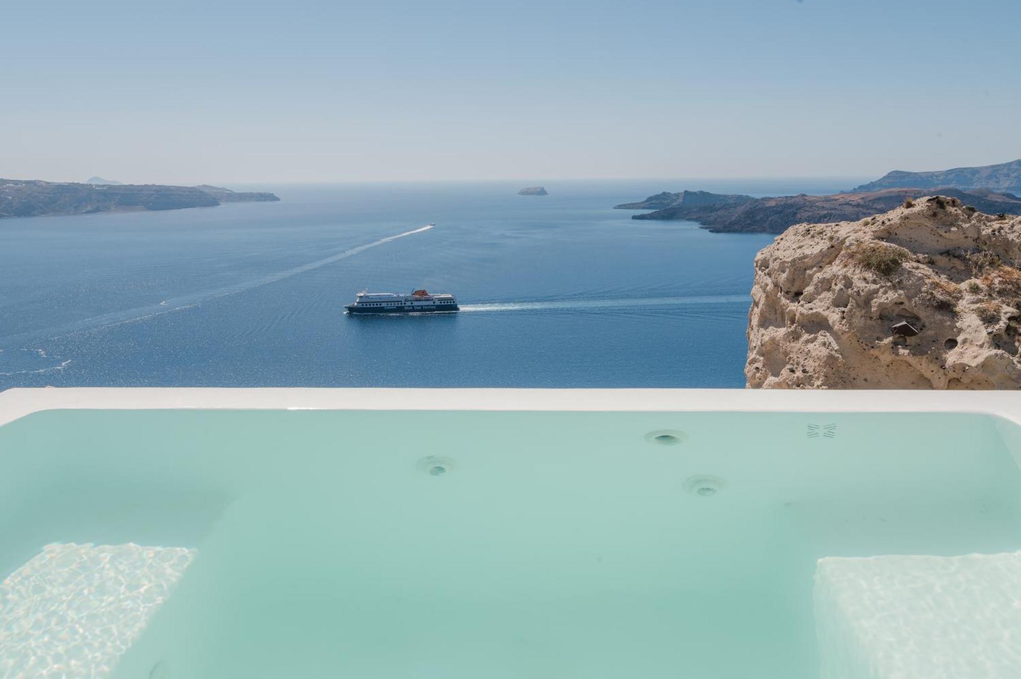 Apeiron Blue Santorini - Sustainable Adults Only 14 Plus ฟิรา ภายนอก รูปภาพ